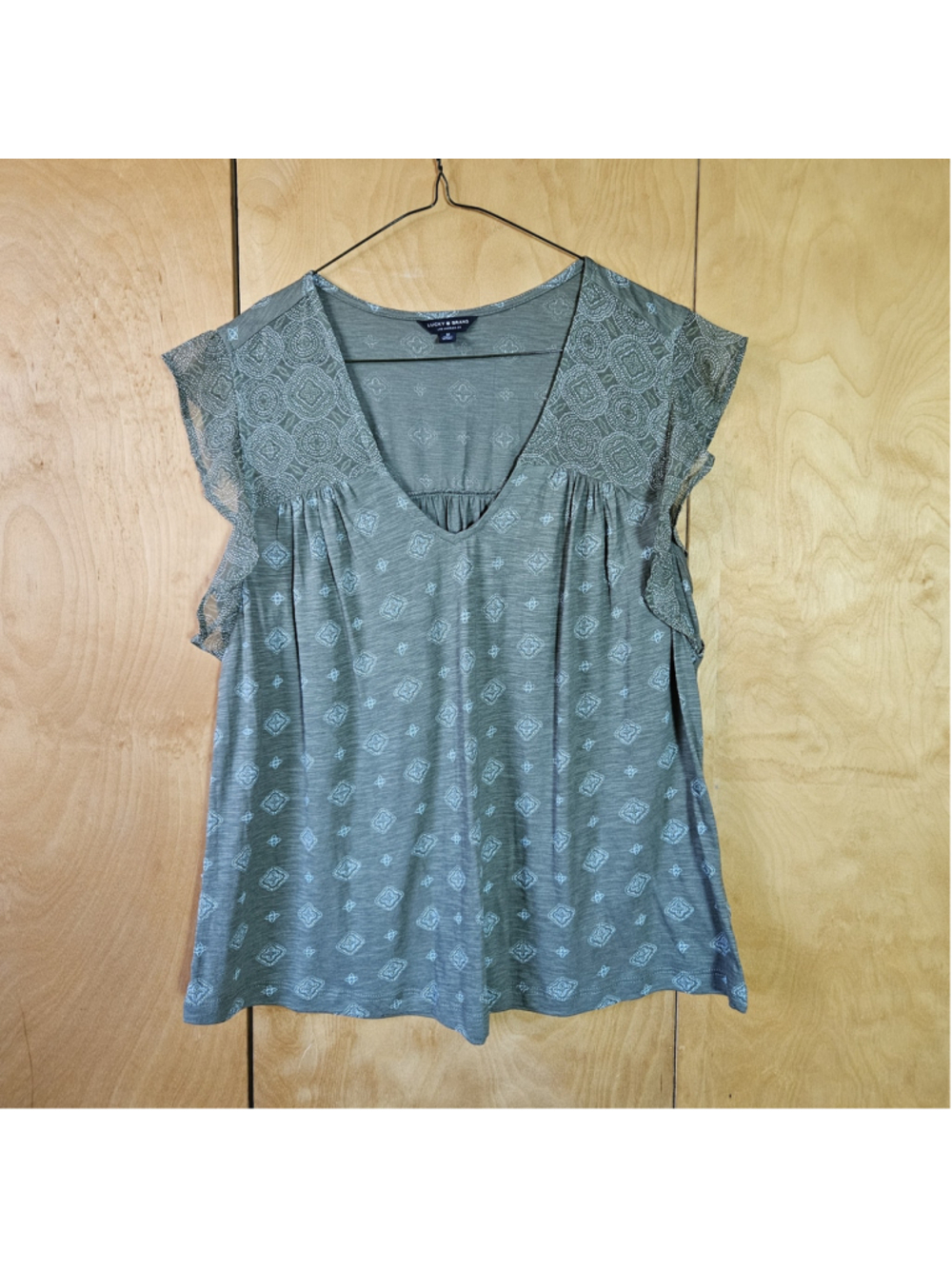 Lucky Brand Top Olive Green Cap Sleeve V-Neck Lightweight Size M